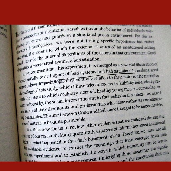 The Lucifer Effect: Understanding How Good People Turn Evil, by Philip Zimbardo - Picture 11 of 16
